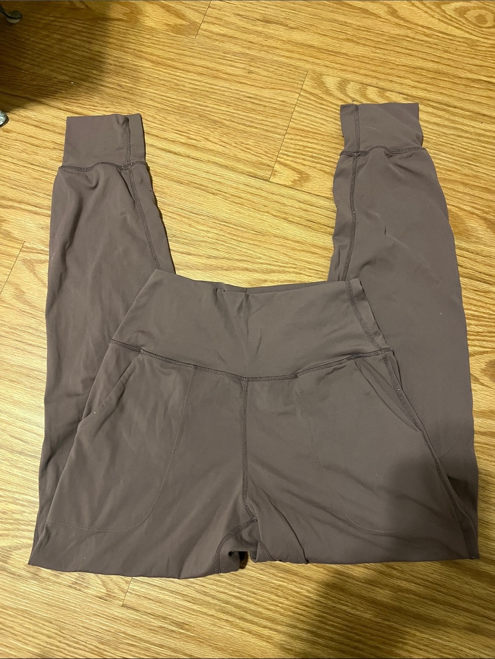 Women’s High-Waist Leggings with Front Pockets - Pretty Lavender Color